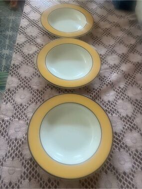 Pagnossin Ironstone Plate Stamp - Made in Italy (Blue Mark)